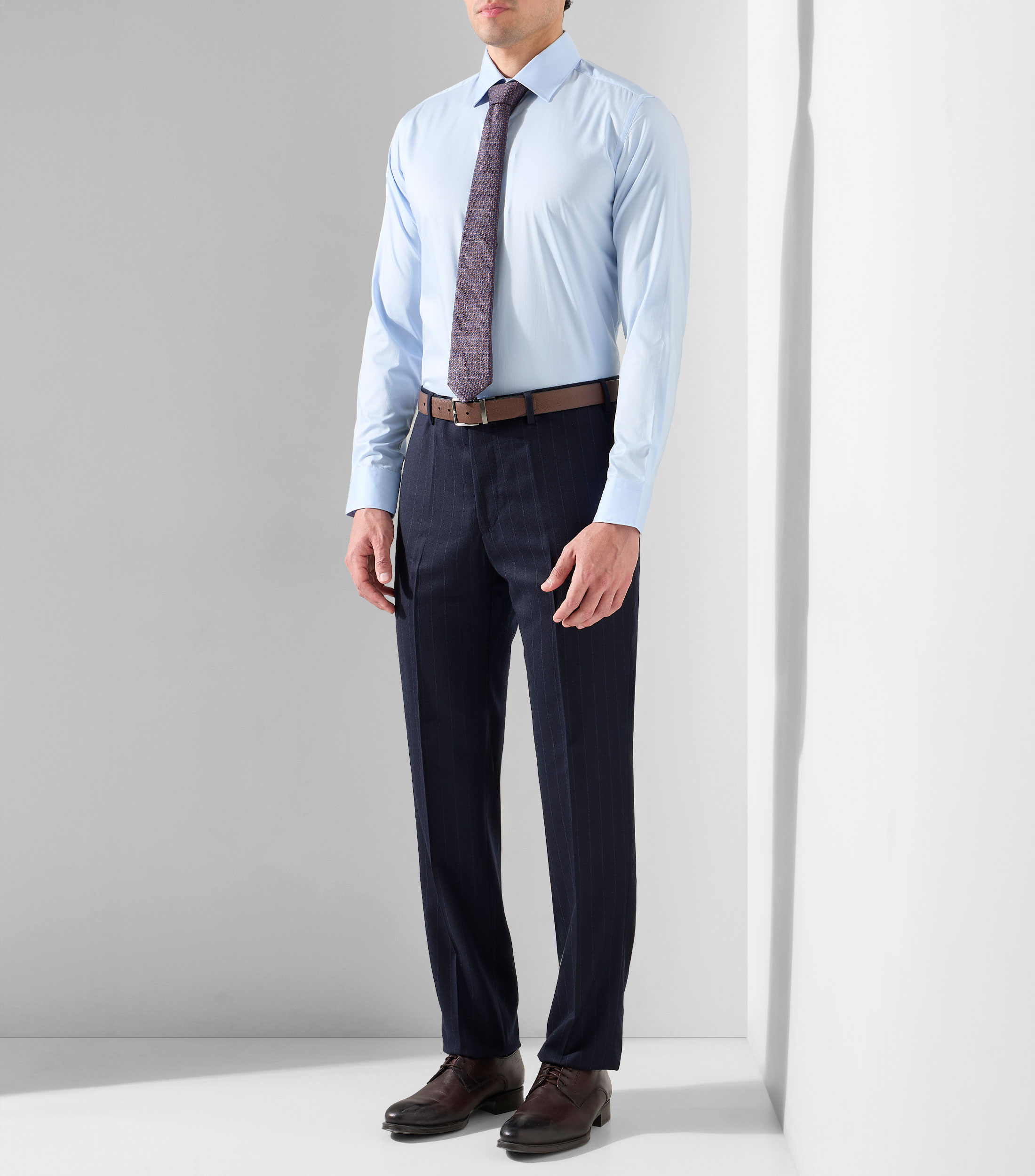 Camisa lisa con manga larga Hombre